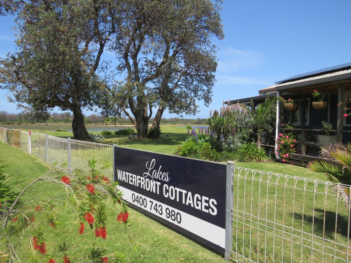 Lakes Entrance Waterfront Cottages With King Beds Eksteriør billede