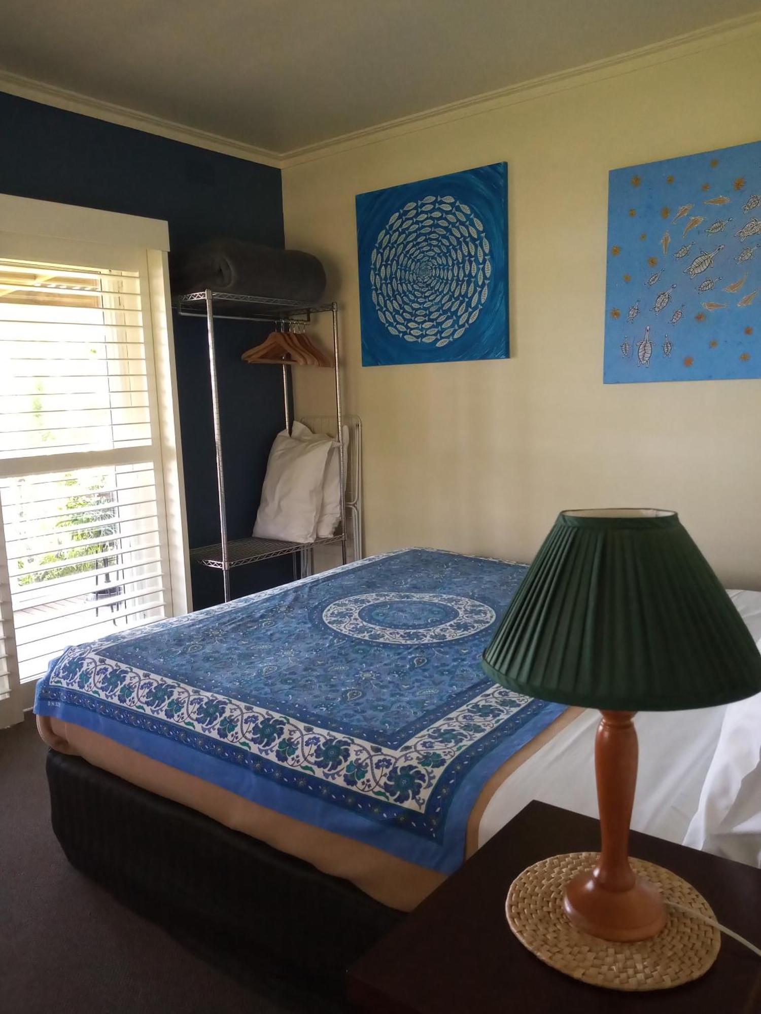 Lakes Entrance Waterfront Cottages With King Beds Eksteriør billede
